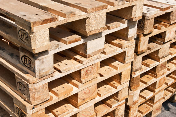 Used Pallets in Fulton County